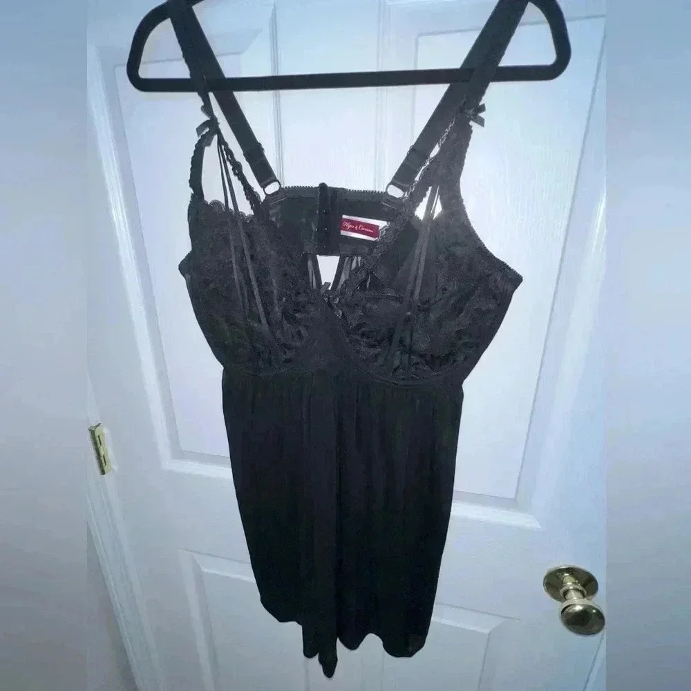 ☘️ NWOT City Chic Hips & Curves Eve Strappy Babydoll- black Size 20